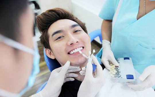 Trồng răng Implant có nguy hiểm không? – Giải Đáp Từ Chuyên Gia