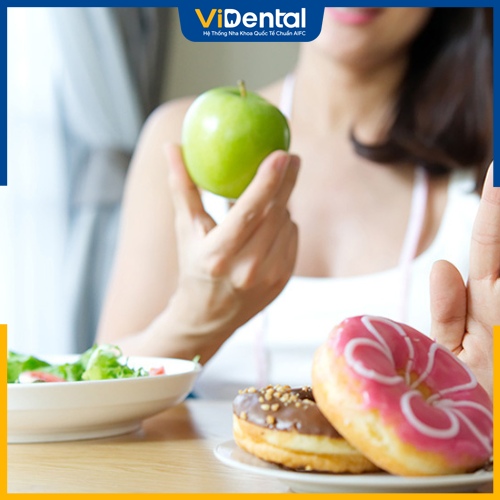 Trong quá trình mọc răng khôn cần chú ý đến chế độ ăn uống 