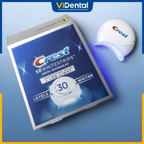 Crest 3D White Light được đánh giá là lựa chọn tẩy răng hoàn hảo