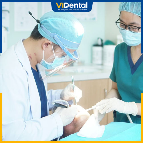 Nên thăm khám nha khoa từ sớm