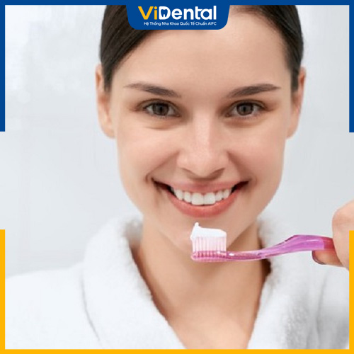 Giữ gìn vệ sinh răng miệng sạch sẽ mỗi ngày