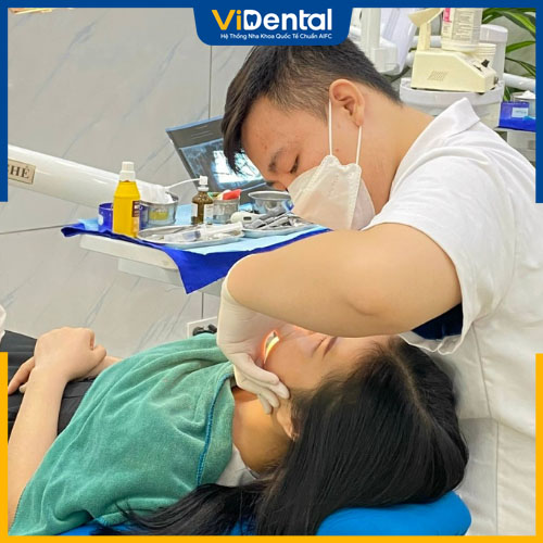 Can thiệp nha khoa thường áp dụng khi mặt lệch nghiêm trọng